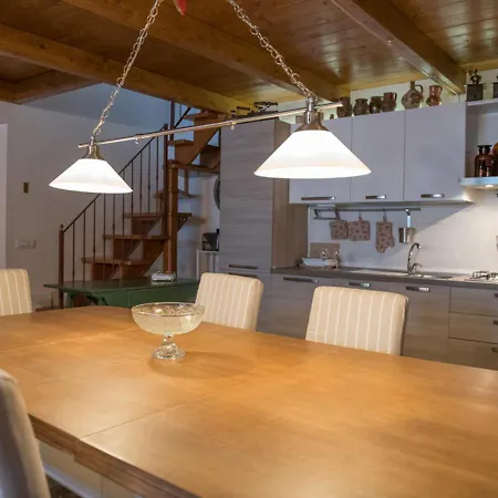 Cenzina Bed & Breakfast 3*